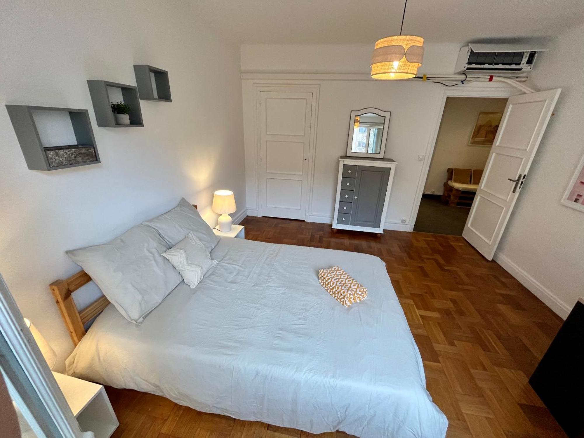 Suite Corneille Лион Экстерьер фото